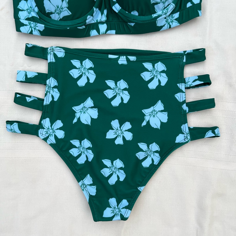 New XS Green High Waist Bikini - Picture 3 of 11